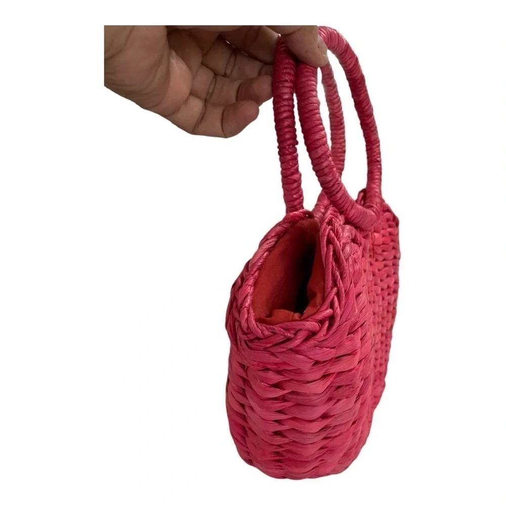 Small straw handbag / purse / mini bag. Woven from natural wheat straw